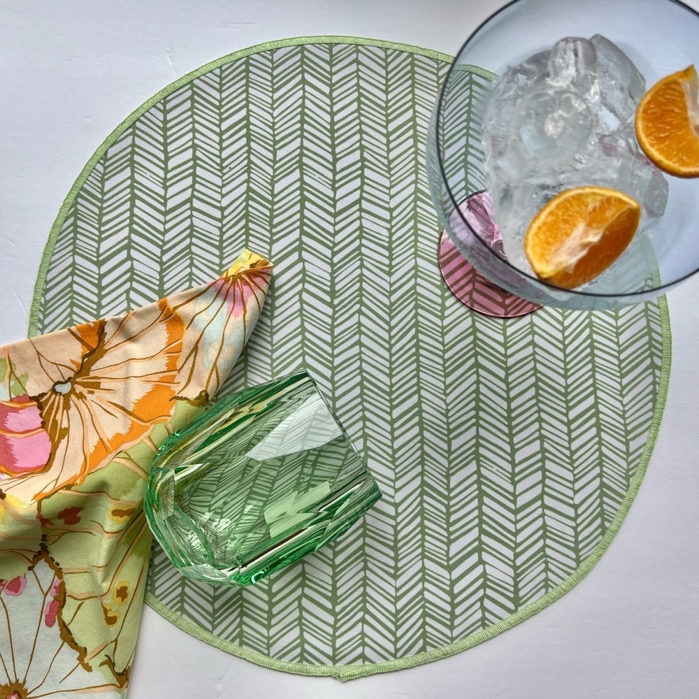 Waterproof Green and White Dining Set